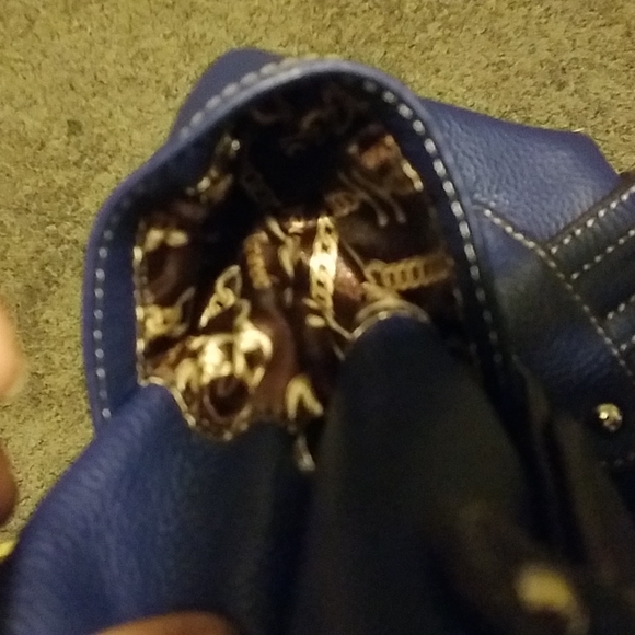 Tignanello Navy Blue Tote Bag w/ Side Pockets - Picture 6 of 8